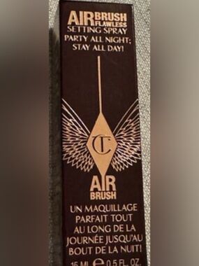 Charlotte Tilbury Airbrush Setting Spray